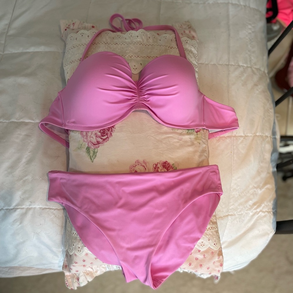SALE! NEW! Victoria’s Secret Pink Bikini